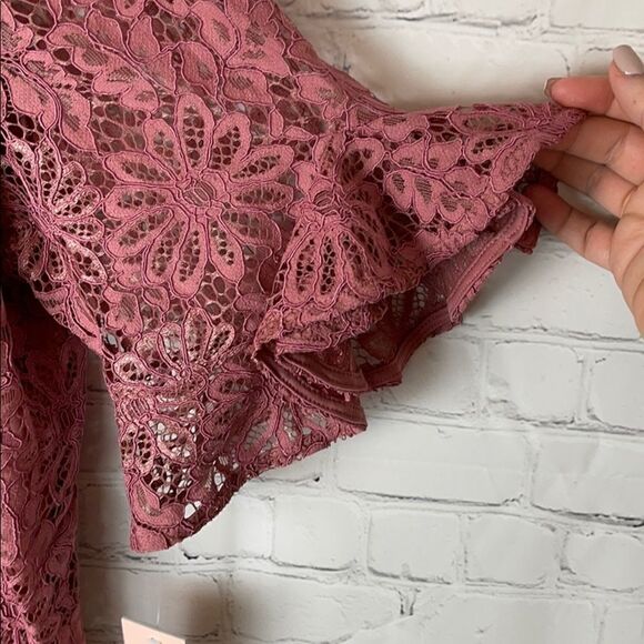 Nanette Lepore Pink Lace Blouse Size Large NWT - Picture 2 of 7